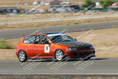 media/Oct-01-2022-Team Topak Racing (Sat) [[f860fb51be]]/2-Inter Low 2/session 1 turn 3/
